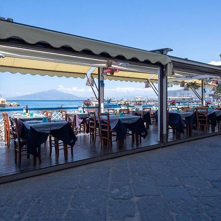 Suitevesuvio سورينتو المظهر الخارجي الصورة