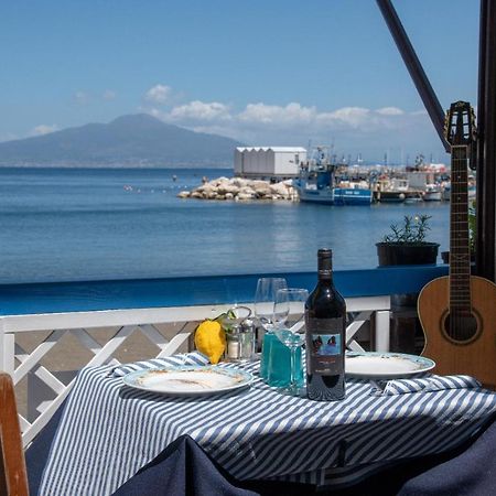 Suitevesuvio سورينتو المظهر الخارجي الصورة