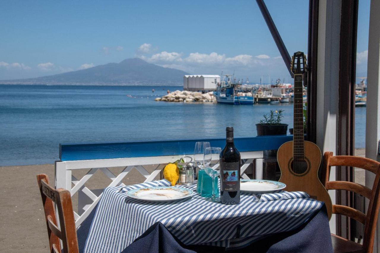 Suitevesuvio سورينتو المظهر الخارجي الصورة