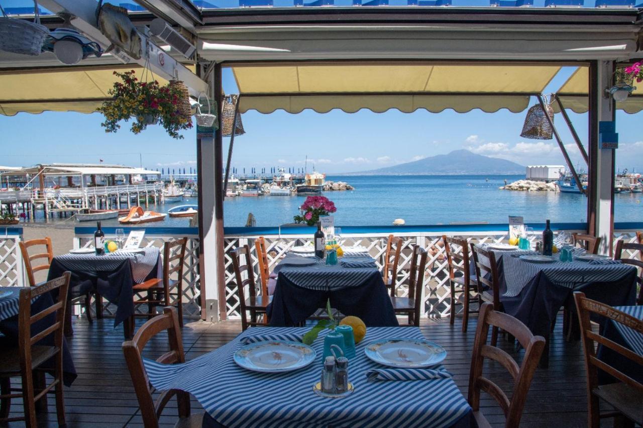 Suitevesuvio سورينتو المظهر الخارجي الصورة